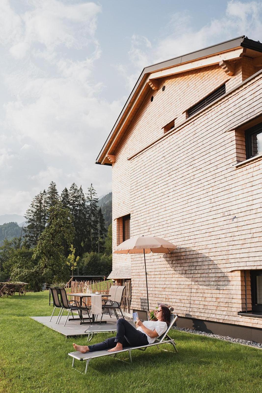 Apartment Aurelian Vandans Exterior photo